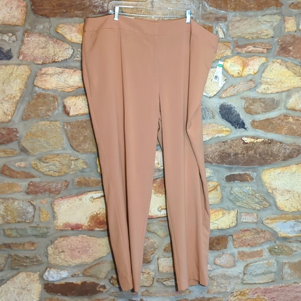 The limited Lexi trousers
